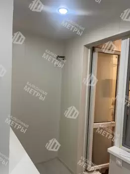 Отделка балкона с утеплением Отделка балкона с утеплением