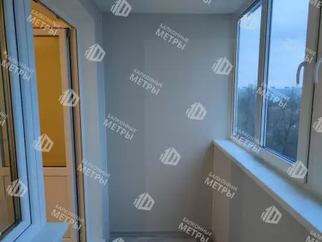 Отделка балкона с утеплением в многоквартирном доме Отделка балкона с утеплением в многоквартирном доме