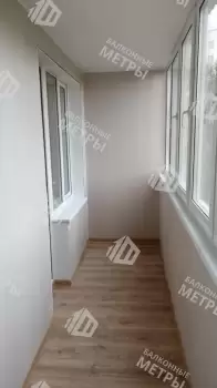 Отделка балкона с утеплением Отделка балкона с утеплением