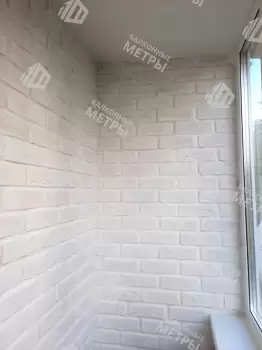 Отделка и остекление Г-образного балкона Отделка и остекление Г-образного балкона